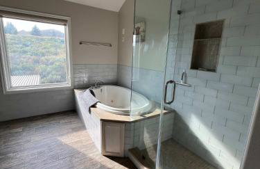 King Home- Mountain Oasis Pool & Views - Foto 27