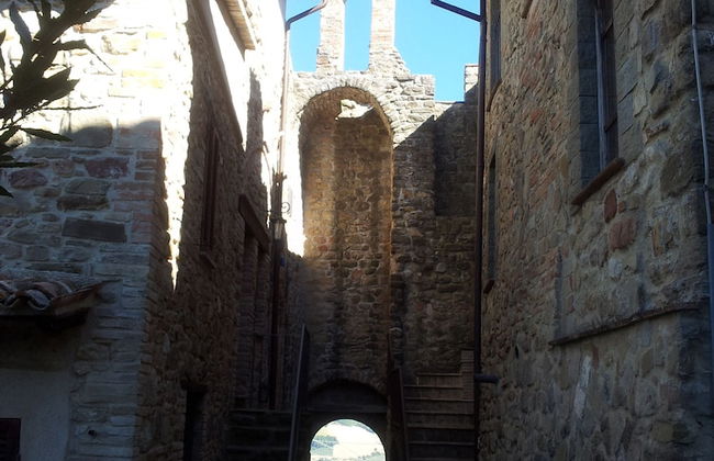 Castello di Cisterna - Foto 43