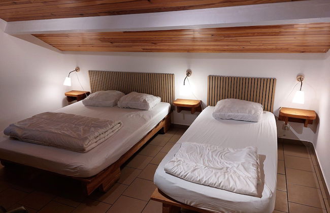 Modern Holiday Home with Hot Tub & Sauna in Ardennes - Photo 9