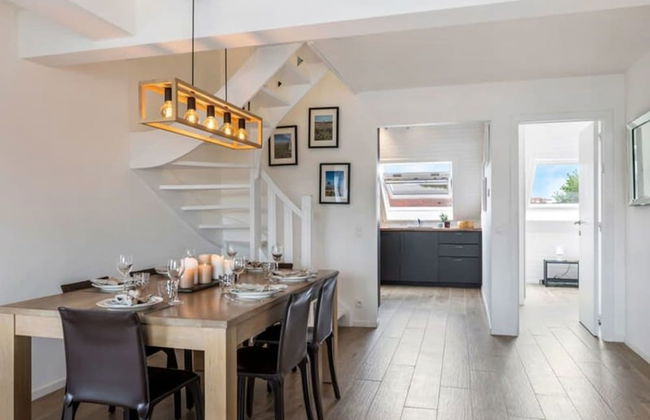 Spacious Duplex Apartment in the Center of Knokke - Photo 3