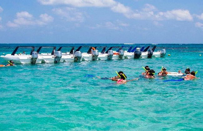 Erleben Sie dieses extreme Erlebnis, Speedboat-Tour & Schnorchel inklusive. - Foto 7