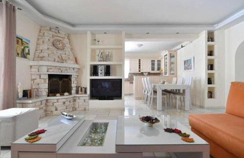 Villa Dionysos in Aliki - Photo 47