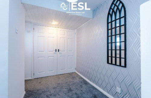 3 Bedroom House with Garden and Driveway Parking - Less than 10 Mins from Chester City Centre - Foto 32