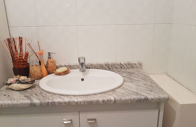 1 New Bedroom Apartment on Airport Road - Foto 13