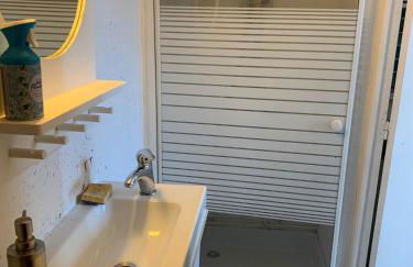 PAVILLON & Jardinet A 5 MN PARIS , 30 MN STADE de FRANCE au pied du RER B - Foto 10