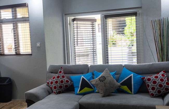 Topaz Apartment Villas-Pool Side Piton v - Foto 12