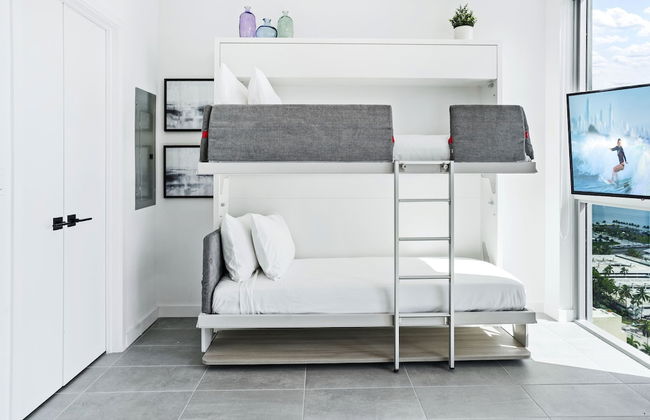 Modern High-Rise Condo with Pool/Gym, in Central DT MIAMI! - Photo 23