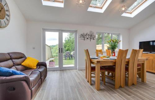 3 Bed in Llanfynydd oc-pw9215 - Foto 4