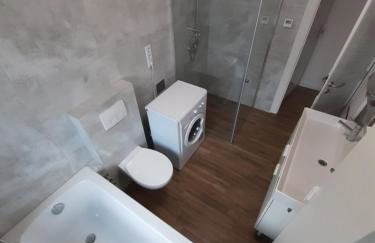 Erdgeschoss 75 m2 Großer Parkplatz WLAN Terrasse 30 m2 Übernachtung Unterkunft - Foto 29