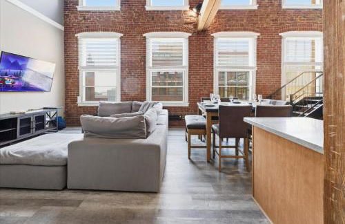 Top Floor Double Loft - 8BR - 4 000 Sq Ft - 20ft Ceilings - Foto 2