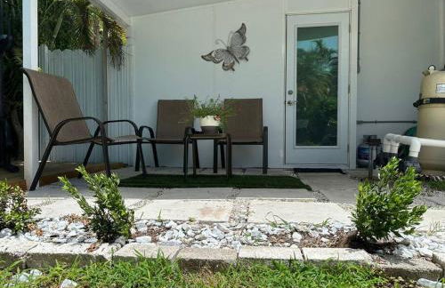 Heated Pool Private Duplex House, BBQ, Parking, WiFi - Foto 69