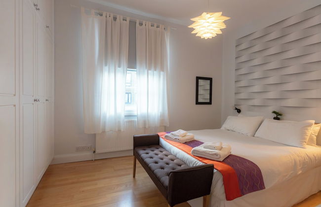 Endell Street - Photo 3