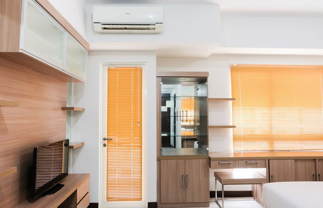 Cozy with City View Studio at Scientia Apartment - Foto 11