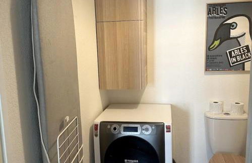 Bel Appart Design 2ch, Mairie, Pkg, Wifi, Terrasse, Port Marianne - Photo 2