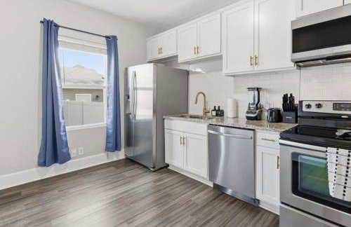 Prime Downtown Indy House Close to DT Indy - Photo 8