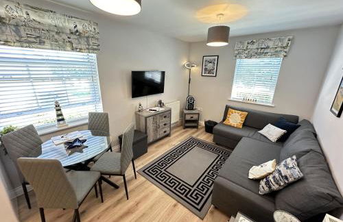 The Puffin Pad - Part of the The Bay Filey Holiday Village with pool, gym and direct beach access, pub, restaurant, tennis and meadows walks - Foto 3