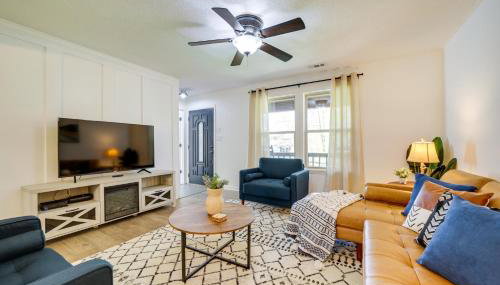 Peaceful Candler Cabin with Private Hot Tub! - Foto 5