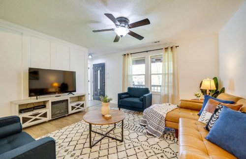 Peaceful Candler Cabin with Private Hot Tub! - Foto 5