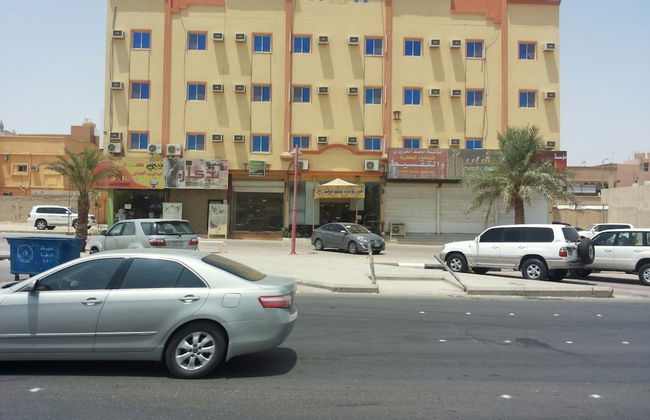 Al Eairy Furnished Apartments Al Ahsa 4 - Photo 1