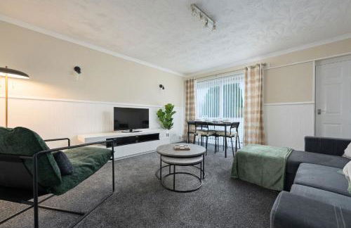 2BR Sleeps 6 with Parking Near Linlithgow Palace - Photo 22