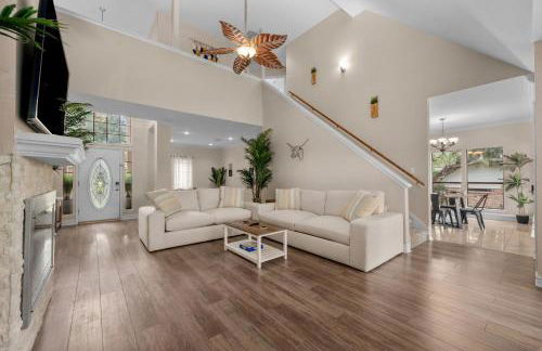 Woodlands Area Lake View Retreat - Foto 10