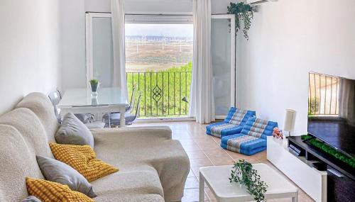 2 Bedroom Awesome Apartment In Facinas - Tarifa - Foto 1