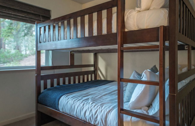 Alpine Bay by Avantstay 5mins To Diamond Peak Skiing w/ Expansive Deck - Foto 38