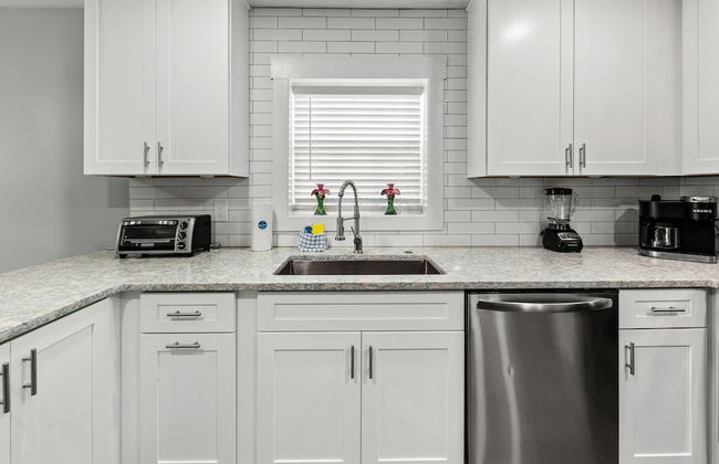 Welcome to Dolphin Fun A! Brand NEW Duplex! Walk to the Beach! - Photo 11