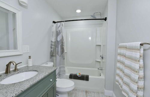 Jennifer's Getaway Stunning Views & Private Deck - Foto 21