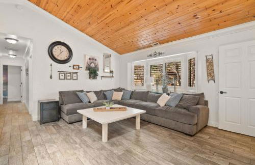 Hummingbird Corner Pet Friendly Great Location Jacuzzi - Foto 14