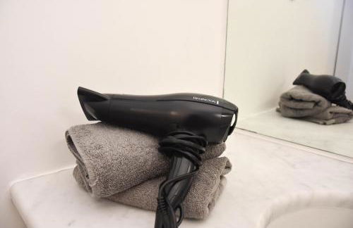 Beautiful apartment on the lake, pool & parking - Nr 124 - Photo 19