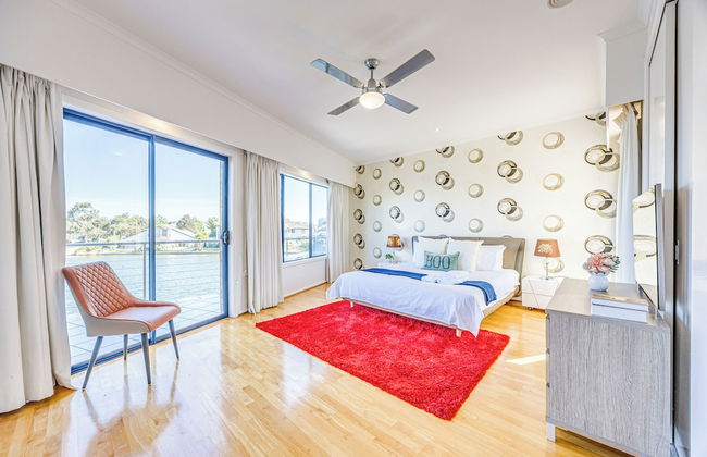 StayAU 6BR Deluxe Lakeview Point Cook - Foto 4