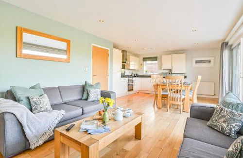 Lakeside House on Retallack Resort with Hot Tub 110 - Foto 23