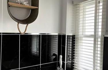 Contemporary 3-Bedroom Home with Stunning Views - Foto 32