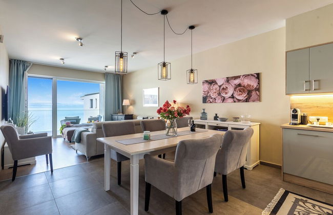 Lake Side Luxury – Steps to the Lake Lela - Foto 20