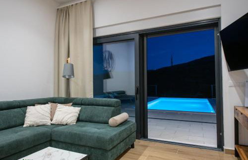 Villa Nacle with Heated Pool and Large Playground near Omis and Split - Photo 45