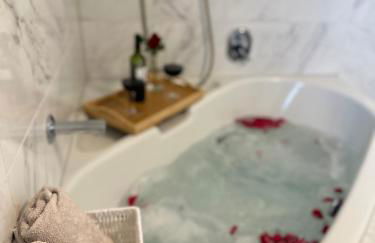 Luxury Wellness Villa mit Schlossblick - Sauna & Whirlpool - Foto 2