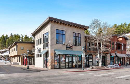 Spacious Dtwn Estes Park Loft Condo 4 Mi to RMNP - Foto 25