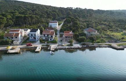 Apartments by the sea Brgulje, Molat - 22856 - Foto 3