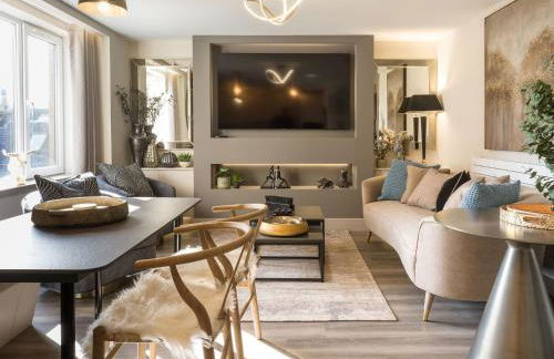 Arran Shores Luxury Shorefront Apartment 8 - Photo 2