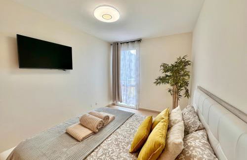 Sunshine Apartment with Sea Viev - Foto 8