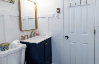 Two Cottages w/ Patios - Close to Beach - Foto 16