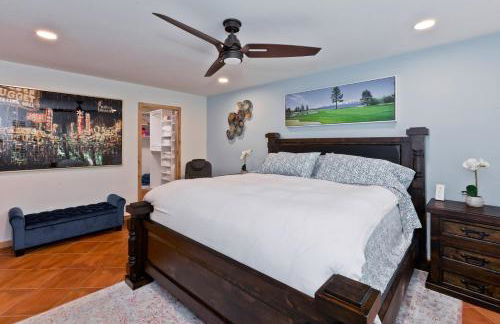 Spectacular condo with private golf privileges includes golf cart on Monterey Country Club !! - Foto 22