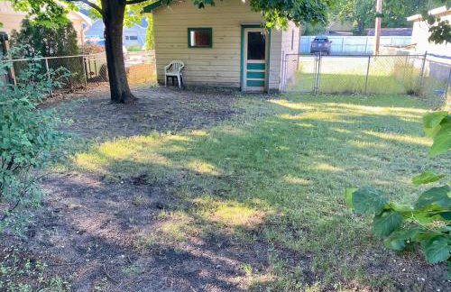 Convenient 2 Bedroom Home in TC - Foto 15