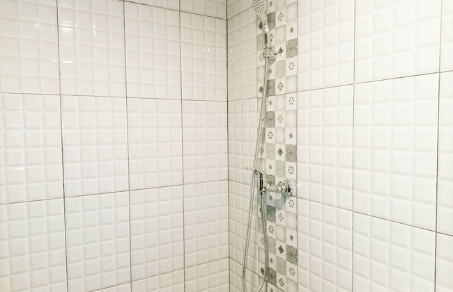 Cozy Studio Room At De Prima Apartment - Photo 8