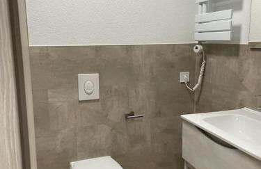 Komplette Studiowohnung - Foto 7