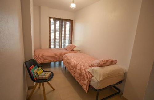 Modern penthouse with parking, at the foot of the tram - Foto 13