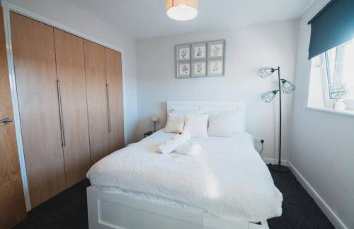 Top-Floor 2-Bed Near Braehead - Foto 13