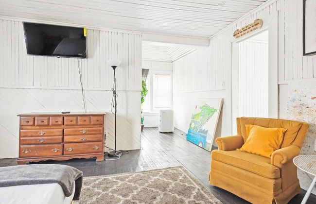 Spacious 4BR Getaway: Perfect for Family & Friends - Foto 11