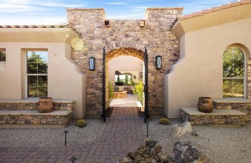 Desert Oasis with Pool Black Mountain Views - Photo 66